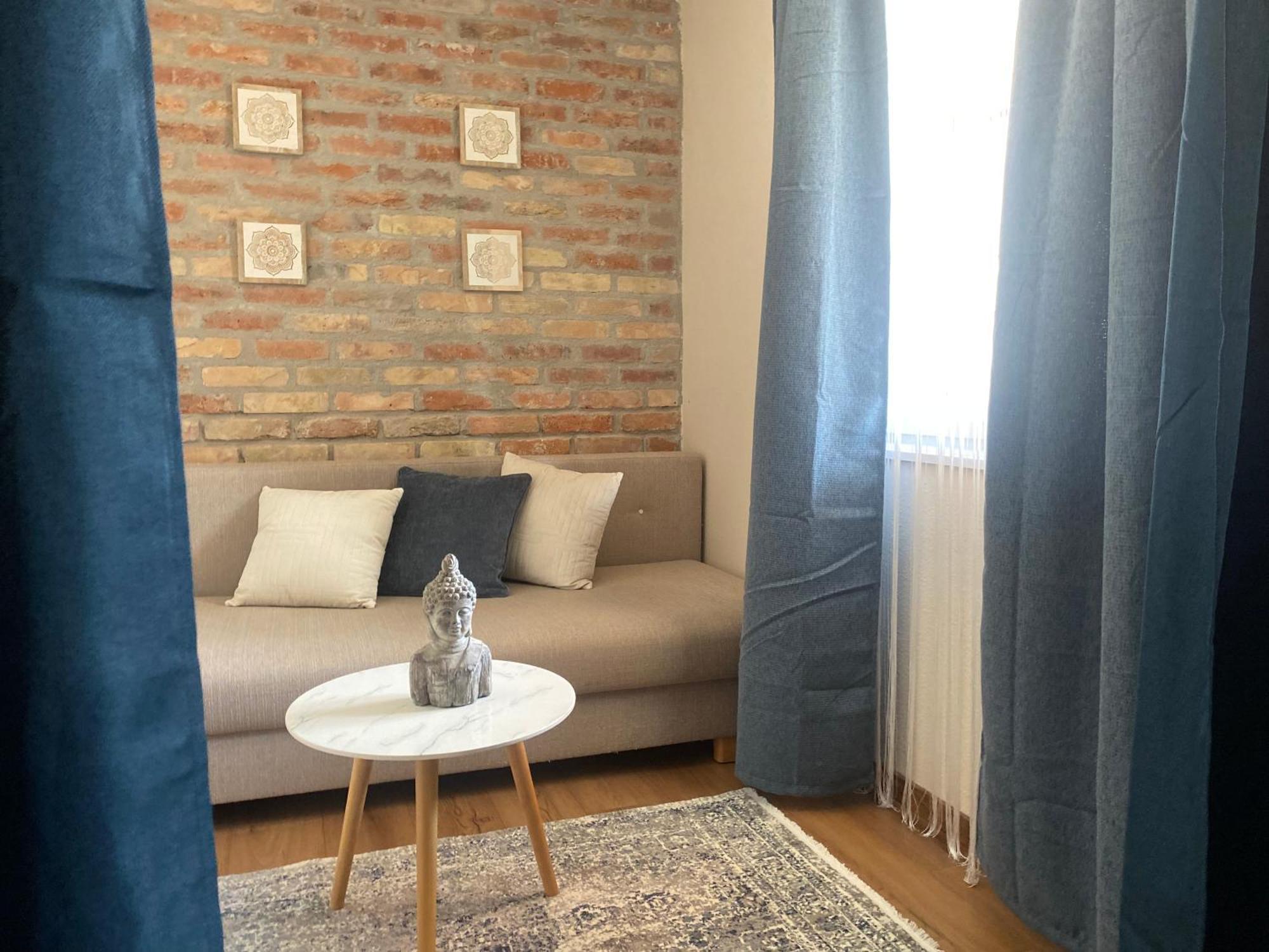 Summer Apartments Tiszakécske Eksteriør bilde
